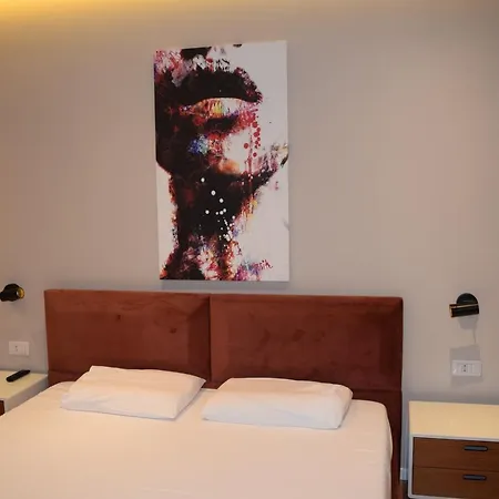 Star Astir فندق Yzberishti