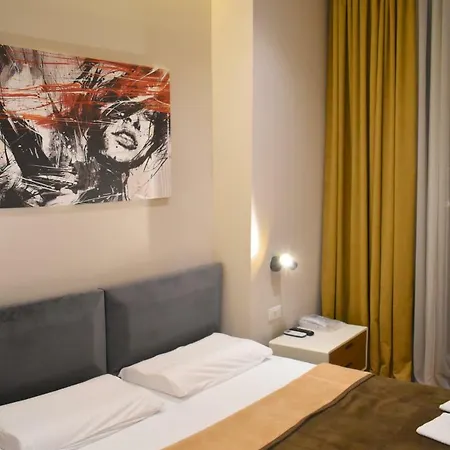 Star Astir فندق 2*