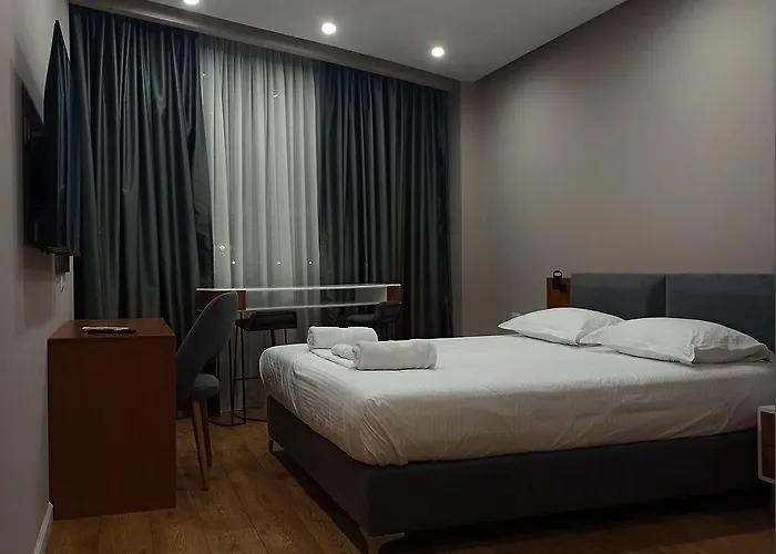 Hotel Star Astir Yzberishti